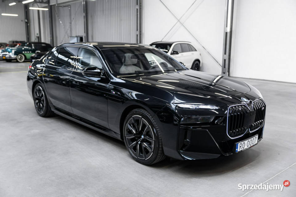 BMW M760 Gwarancja 012029 Pełne wyposażenie PPF