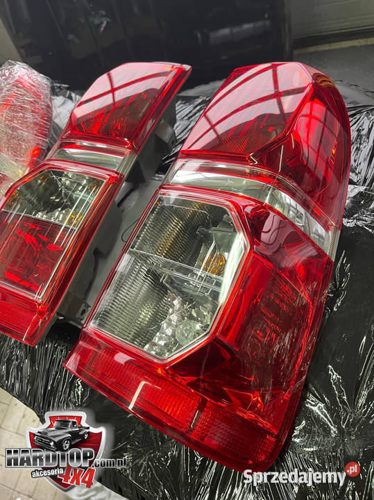 Lampy Paki Toyota Hilux 2009 Oryginalne Pasłęk