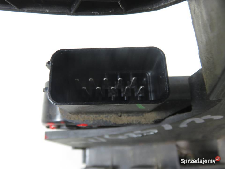 ZAMEK LEWY TYLNY VOLVO V50 MW 30753668