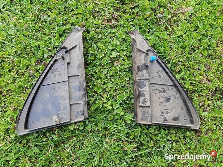 Trójkąty zaślepki drzwi Golf MK2 Jetta Frysztak