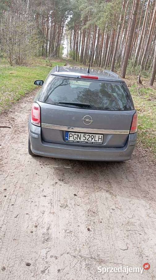 Sprzedam samochód w stanie z roku 2004 Motoryzacja Środa Wielkopolska