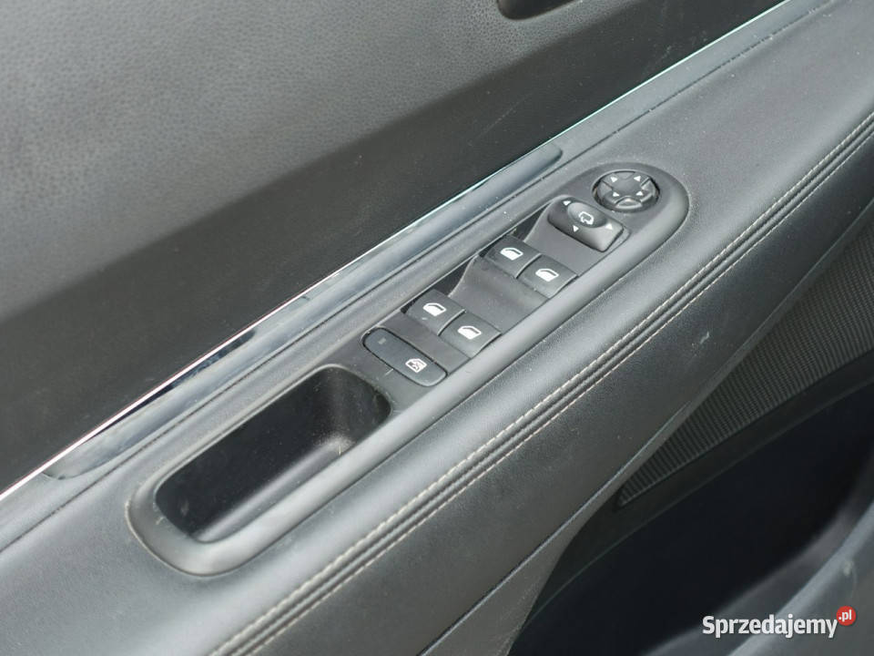 Peugeot 3008 16 HDI 120Panorama DachHeadUpKamera Lublin