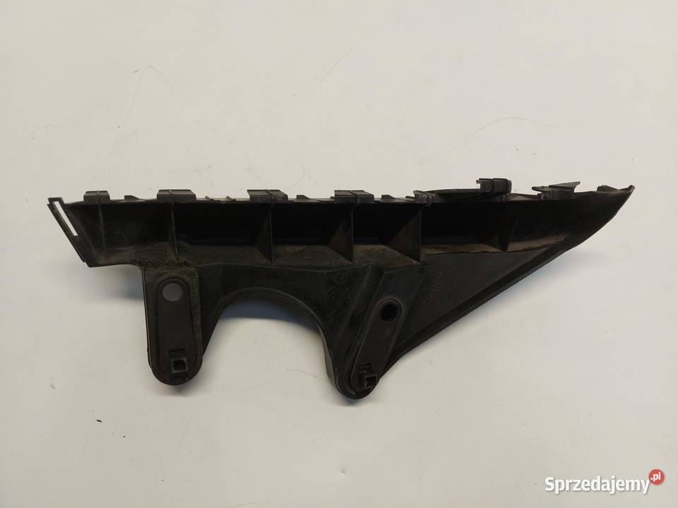 Subaru WRX STI 2015r mocowanie ślizg zderzaka