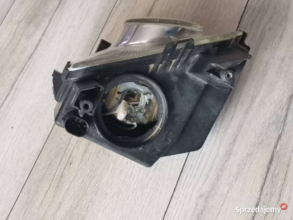 Opel Astra H III LIFT GTC PRAWY HALOGEN PRZÓD