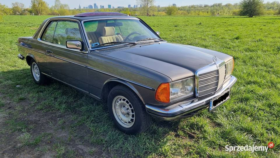 MercedesBenz W123 MercedesBenz W123 230CE Warszawa