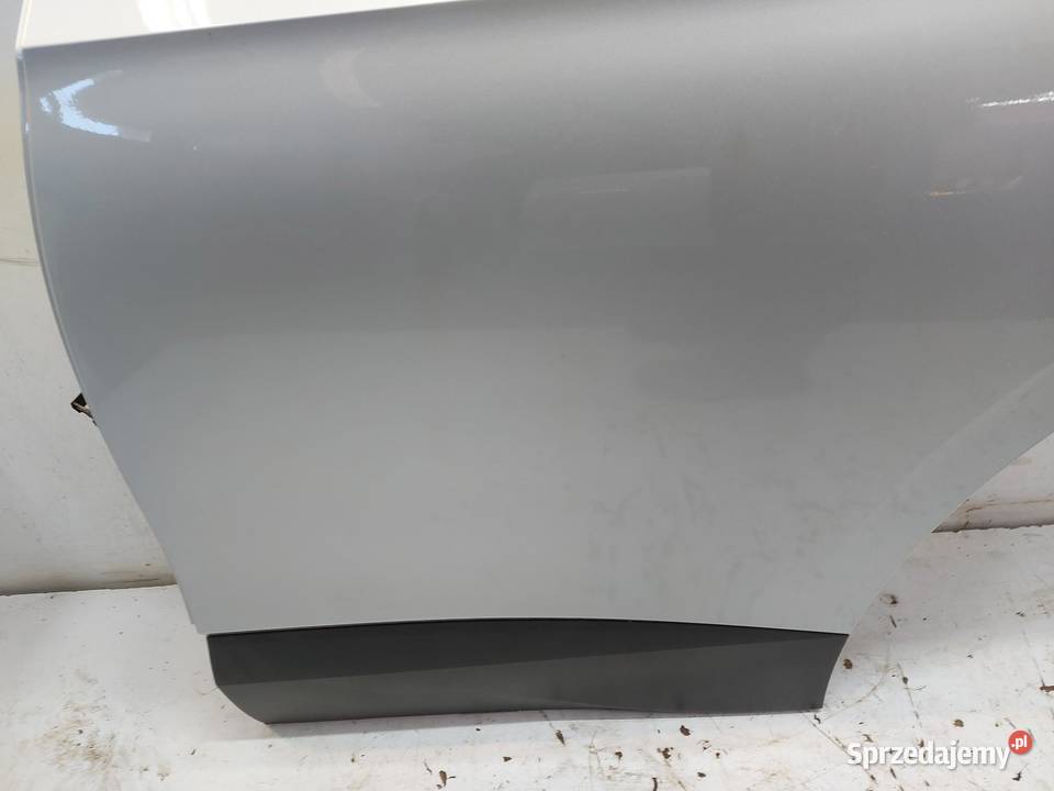 VW ID4 11A 2024r SUV 5D DRZWI LEWY TYŁ TYLNE