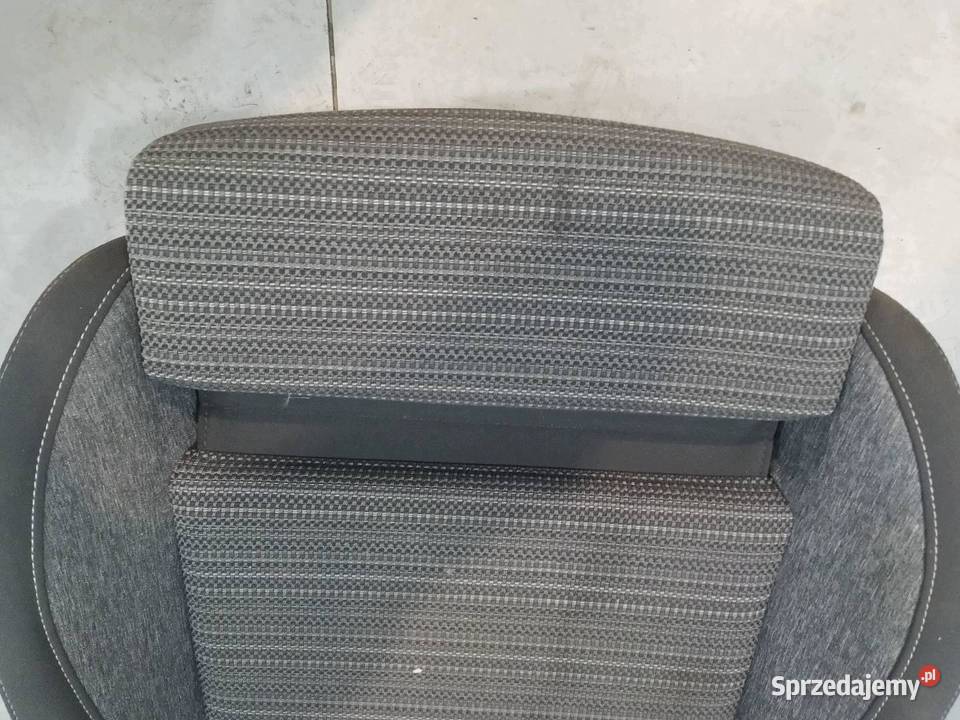 FOTELE PRAWY PASAŻERA ELEKTRYCZNY GRZANY Skoda sprzedam