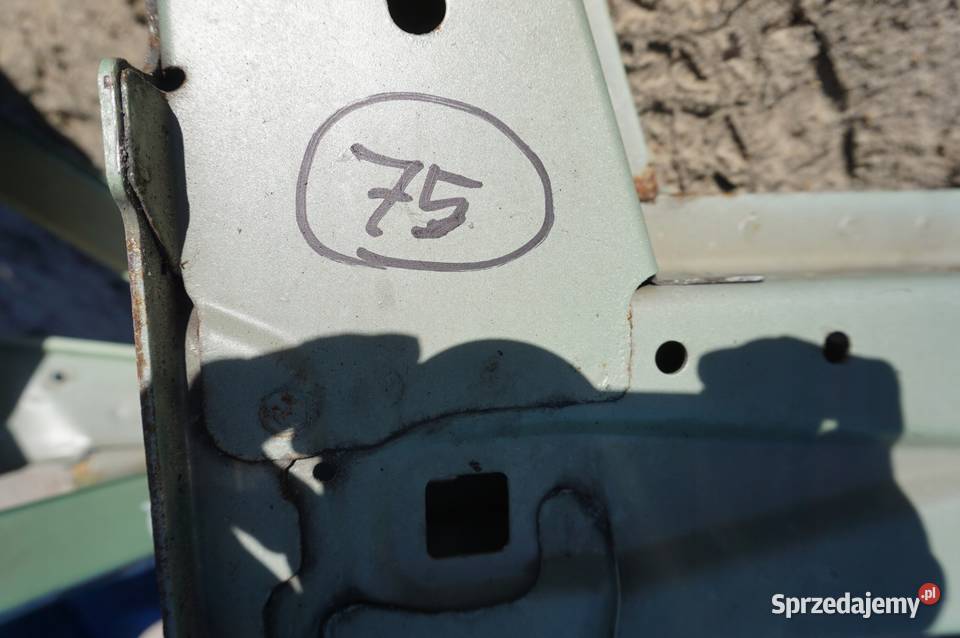 ĆWIARTKA PODŁUŻNICA PRAWA LEWA NISSAN MICRA K12 Nowy Tomyśl