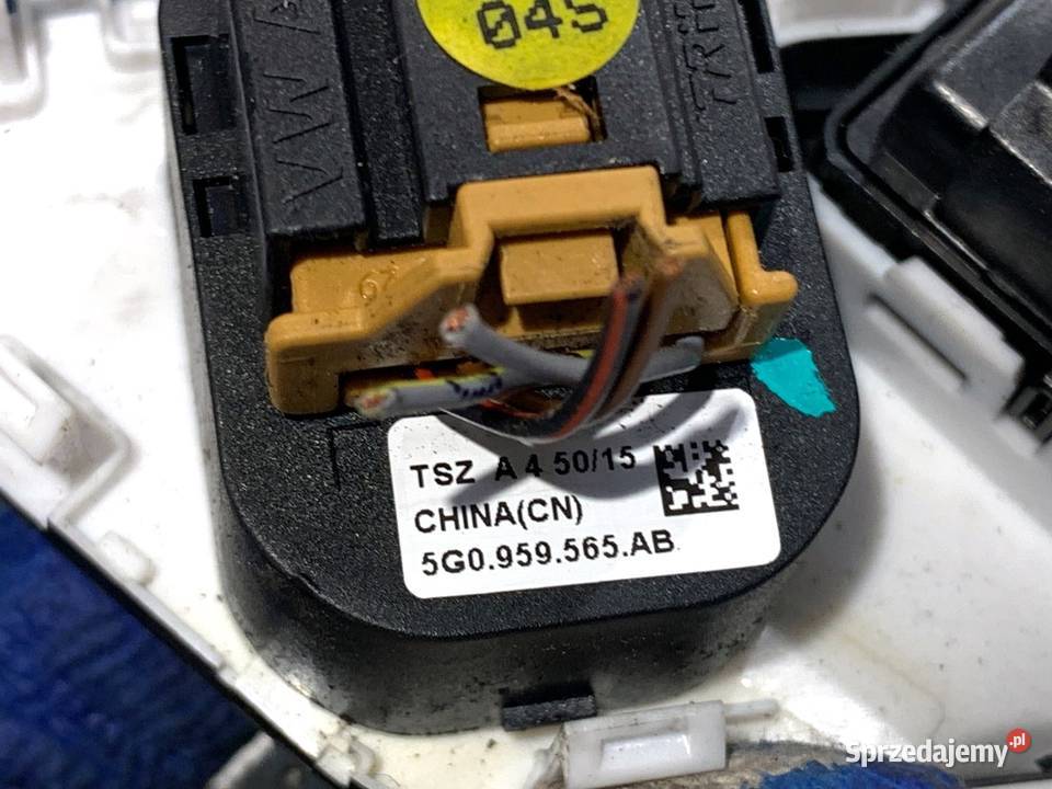 PRZEŁĄCZNIK REGULACJI LUSTEREK VW GOLF VII sprzedam