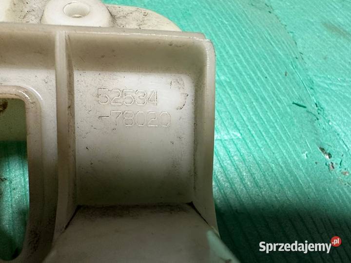 Mocowanie przedniego zderzaka do Lexusa NX zderzaki Karoseria sprzedam