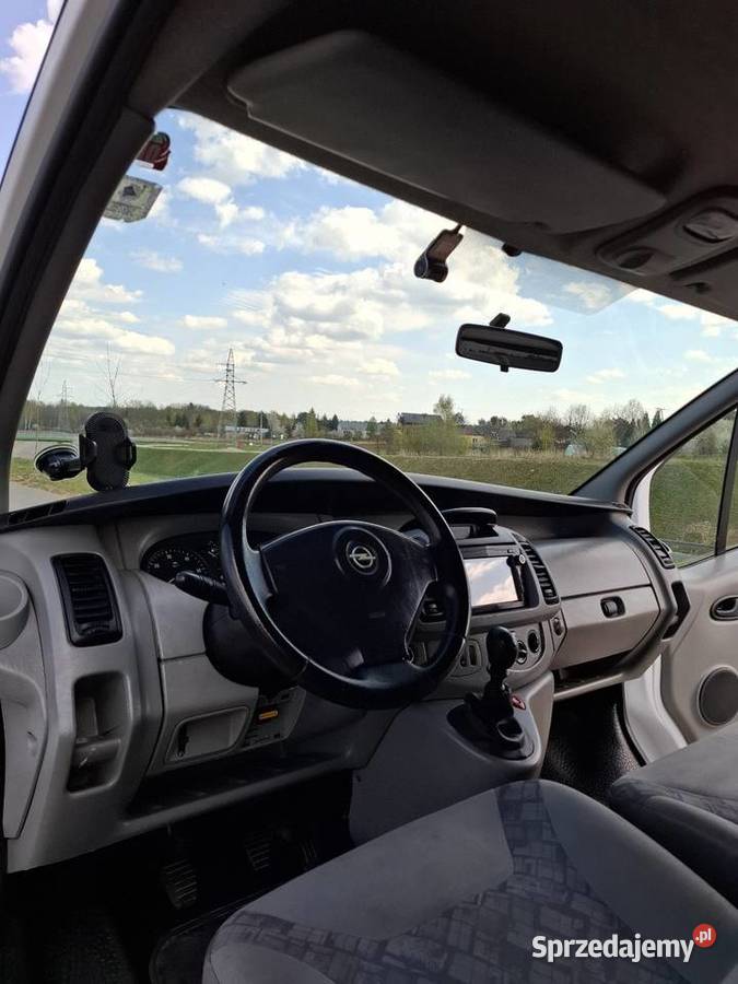 Opel vivaro 19 100 2004 6 biegów kamera przód I