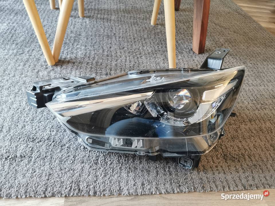 lampa lewa przód FULL LED MAZDA CX3 10PIN osobowe Lampy przednie Pielgrzymka