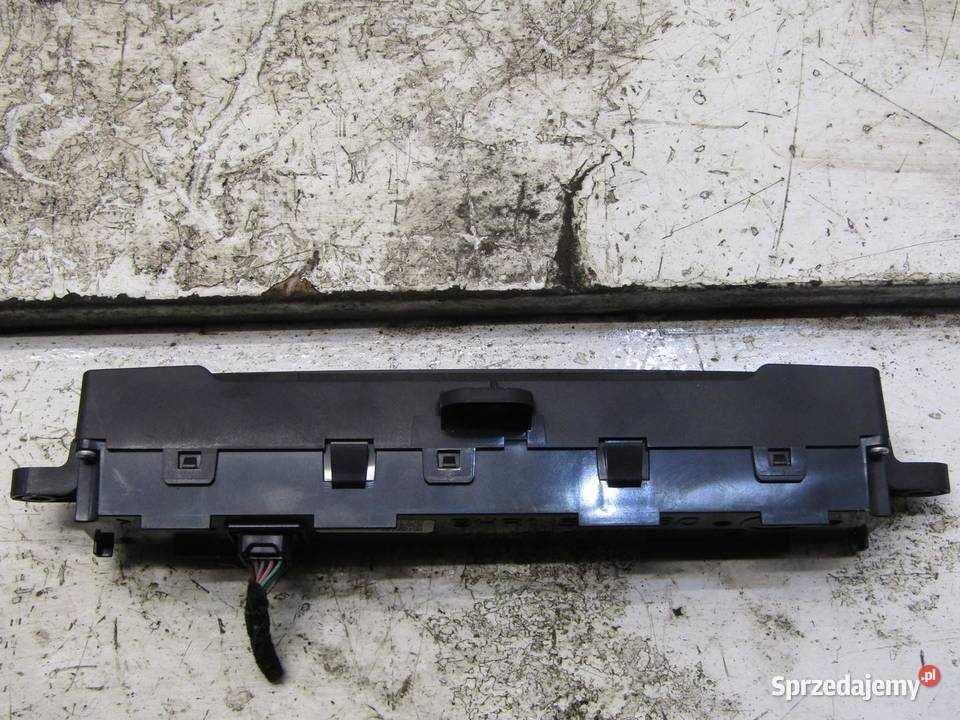 PANEL GRZANIA FOTELI WYŚWIETLACZ MAZDA CX3 CX3 Panele sterowania, przełączniki