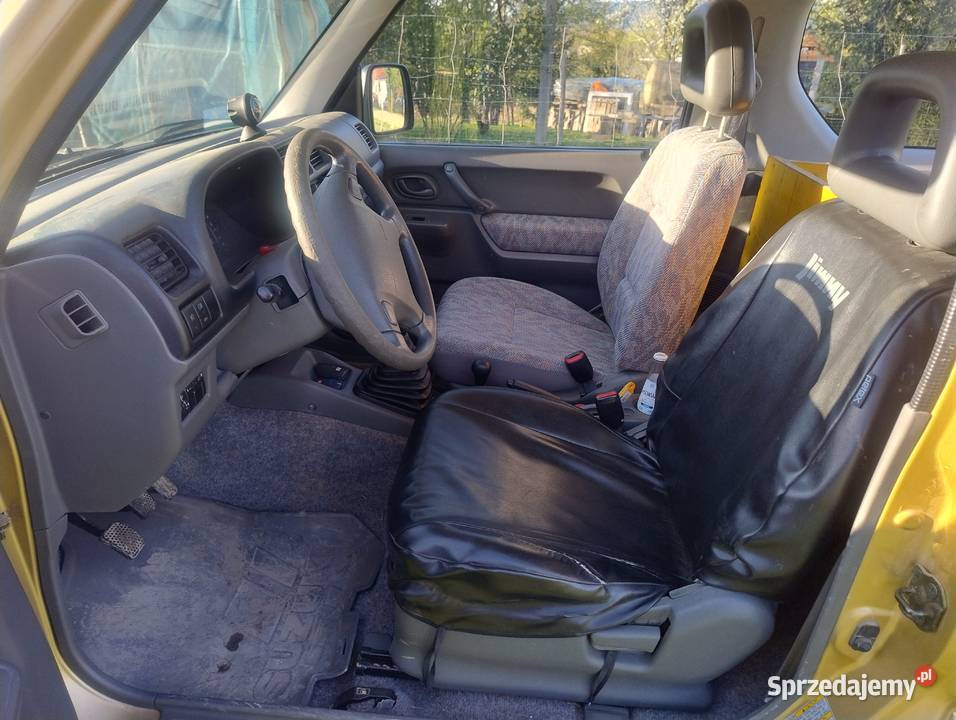 Suzuki Jimmy 13 Ropa