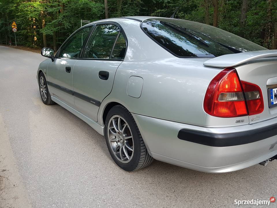 Mitsubishi carisma lift 2000 Rok produkcji 2000 Piaseczno sprzedam