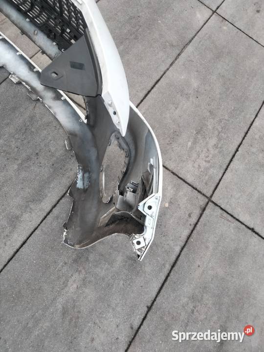 Mercedes AKlasa 177 W177 Zderzak przód przedni