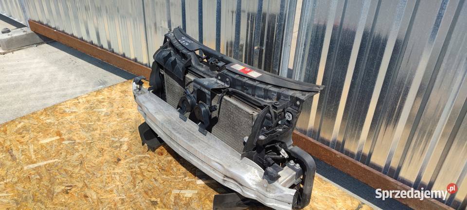 PAS PRZEDNI KOMPLETNY AUDI A6 C6 LIFT 24 28 32 Pasy przednie i tylne śląskie sprzedam