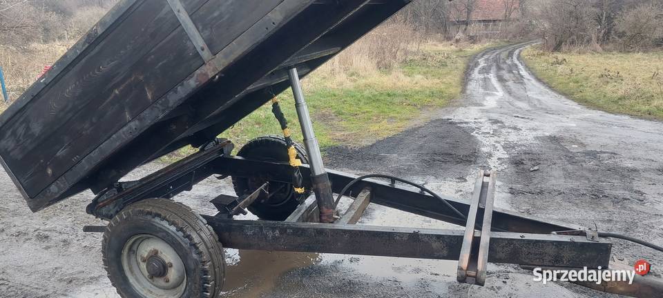 Przyczepa 1 osiową wywrotka tandem Wałbrzych