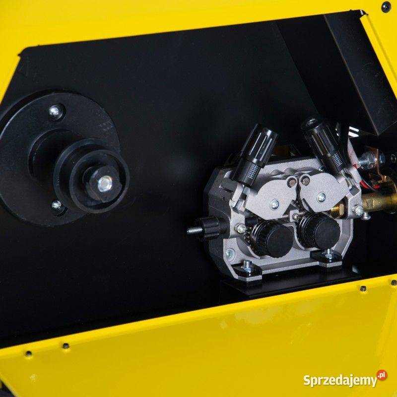 SPAWARKA INWERTEROWA MAGNUM MIG 211 SYNERGIA LED