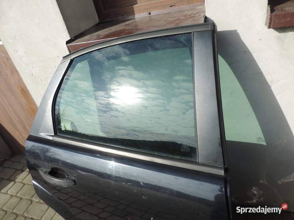 FORD FOCUS MK2 HB DRZWI PRAWY TYŁ KOLOR F3 małopolskie Nowy Sącz sprzedam