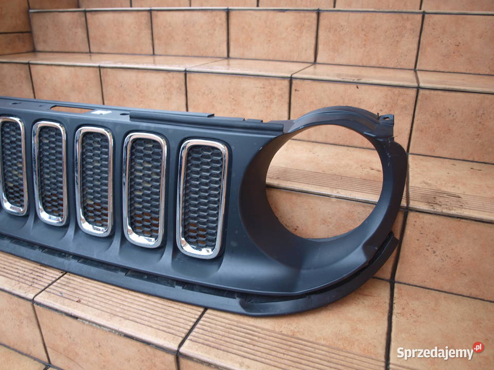 Jeep Renegade grill chrom atrapa przód 2014 Kalisz