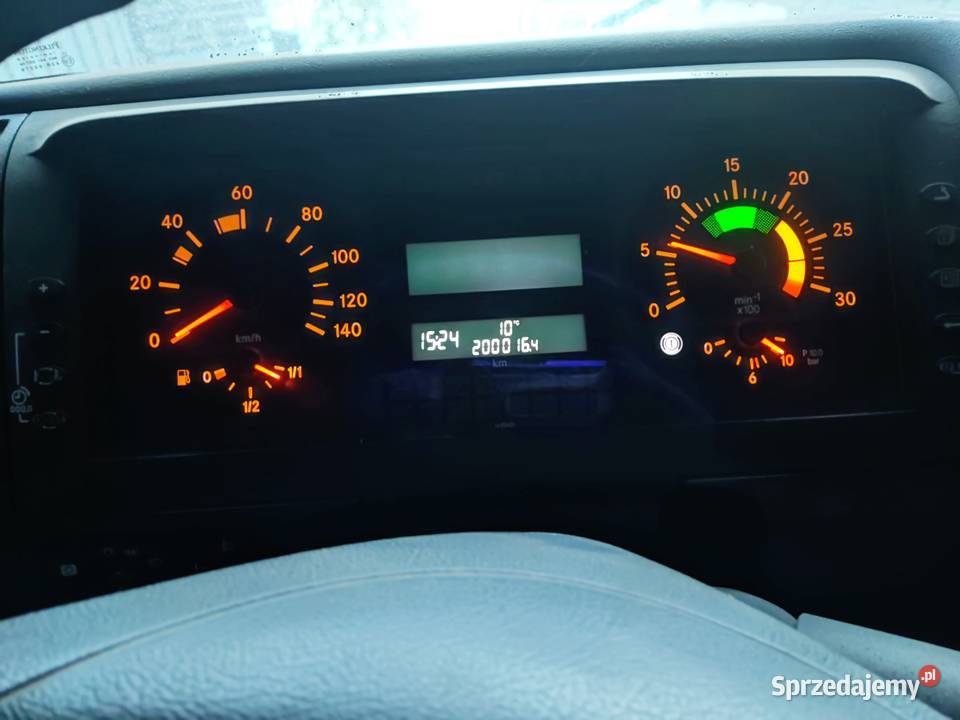 mercedes atego 1018 ładowność 5900 200000