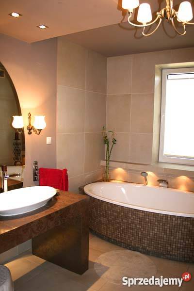 dom w Konstancinie Domy