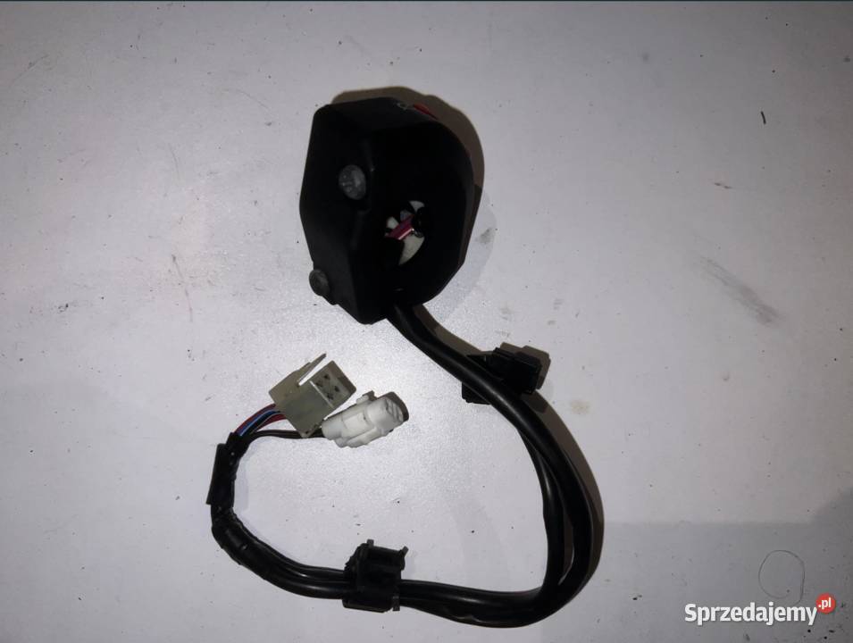 Przełącznik prawy Yamaha V 1700 Przełączniki Ostrzeszów