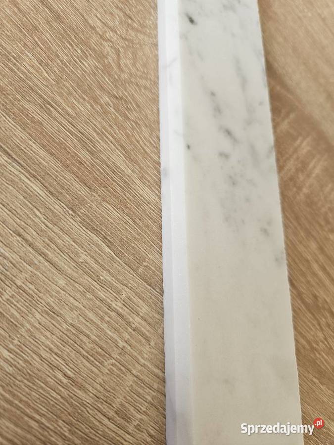 Cokół marmurowy CARRARA BIANCO wys 47 Przemyśl