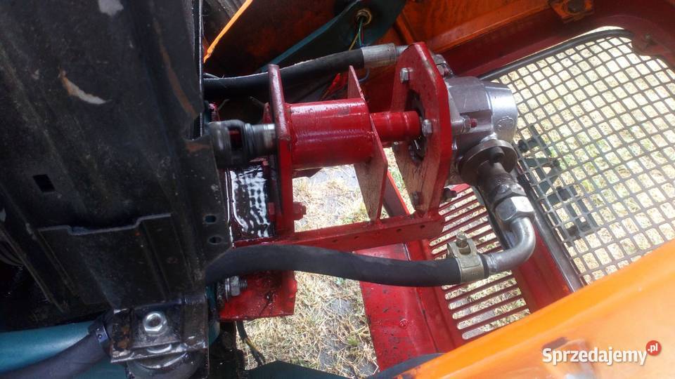 Ciągnik rolniczy Fiat 215 Skrzynia biegów Manualna Chmielnik