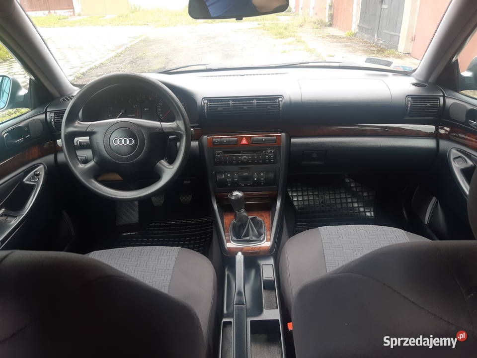 POLIFTING Audi A4 B5 18 Benzyna 125 Niezawodna nieuszkodzony Świdwin