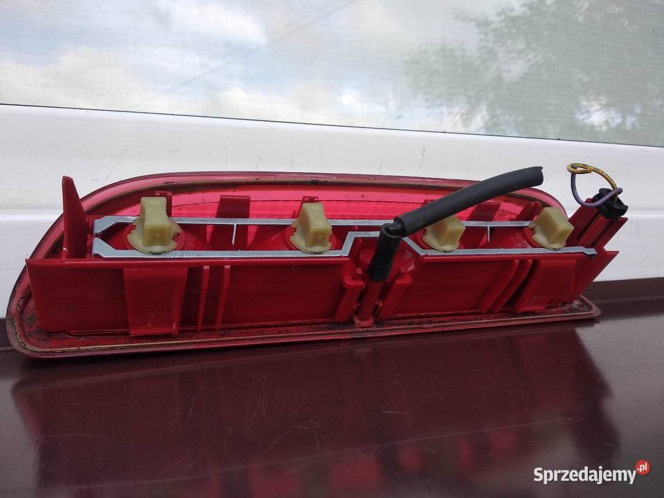 Peugeot 307 SW kombi trzecia lampa światło stop Sieradz