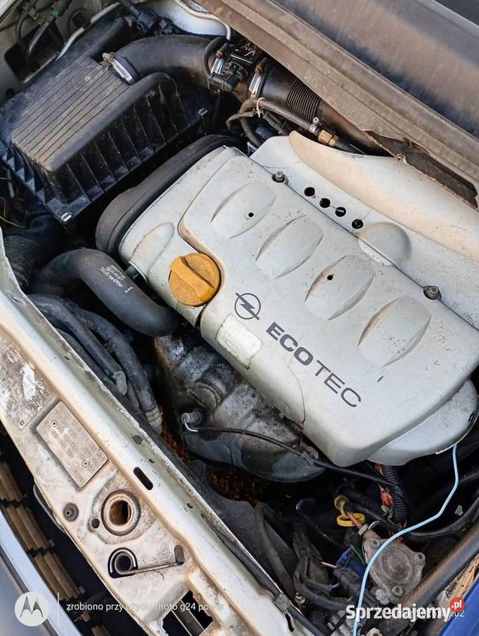 Opel Zafira A 18 2004 z gazem świętokrzyskie Ostrowiec Świętokrzyski