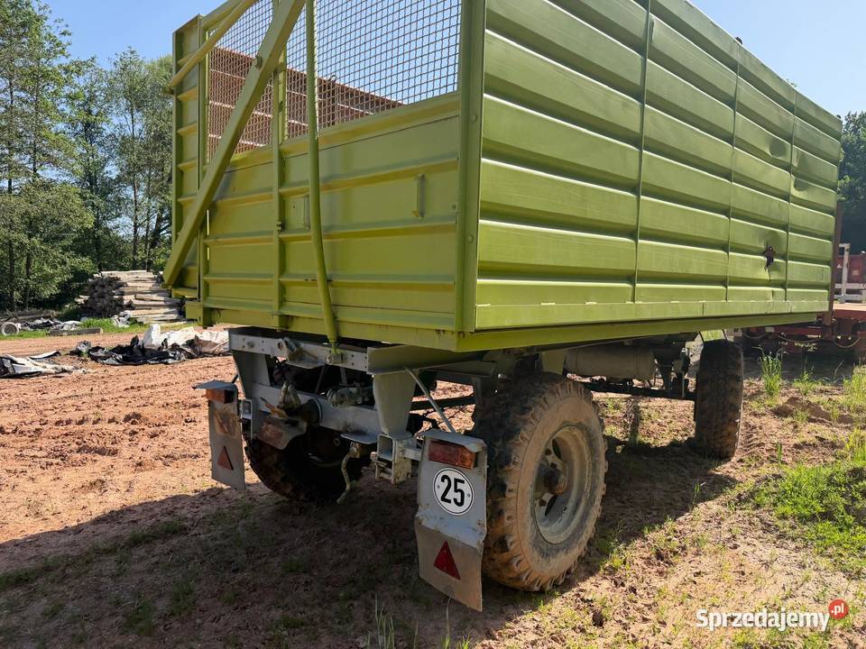 Przyczepa objętościowa do zielonek sprzedam