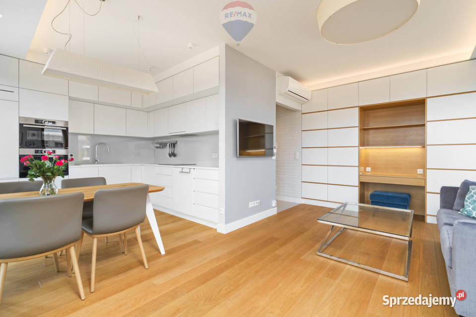 Port Praski piękne mieszkanie z widokiem na Warszawa