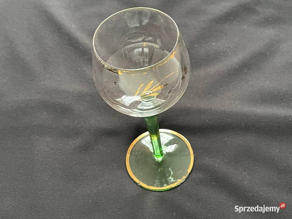 Szklana lampka do wina zielona nóżka stopka zachodniopomorskie Kołobrzeg sprzedam