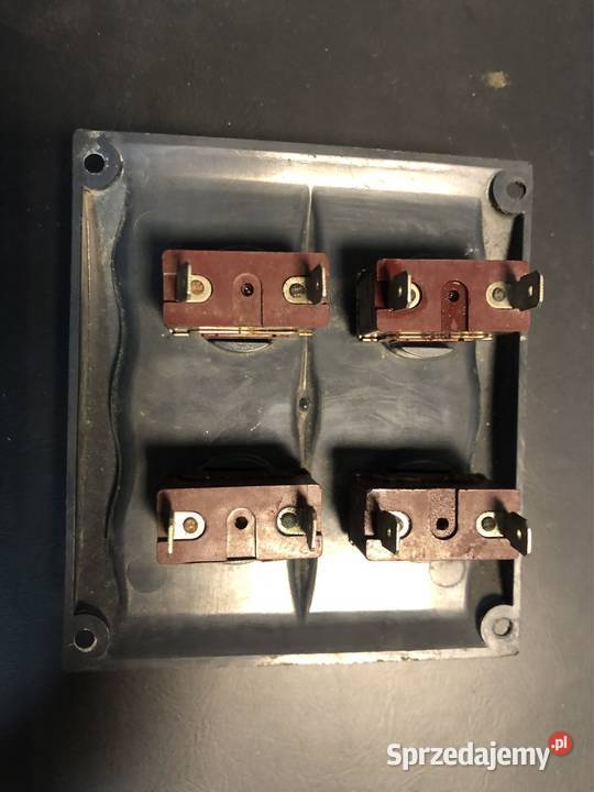 Panel do Łodzi z czterema przełącznikami Piła sprzedam