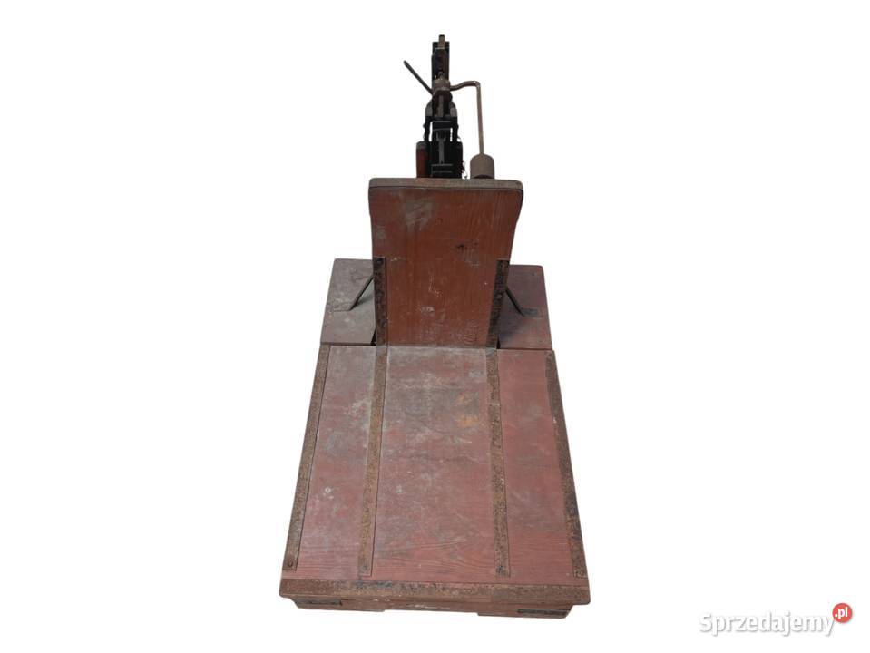 Stara drewniana waga 2 Kraków