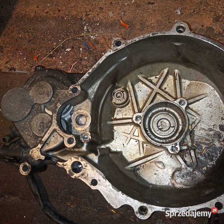 Dekiel z rozrusznikiem HondaXL600RM 86r Rudno