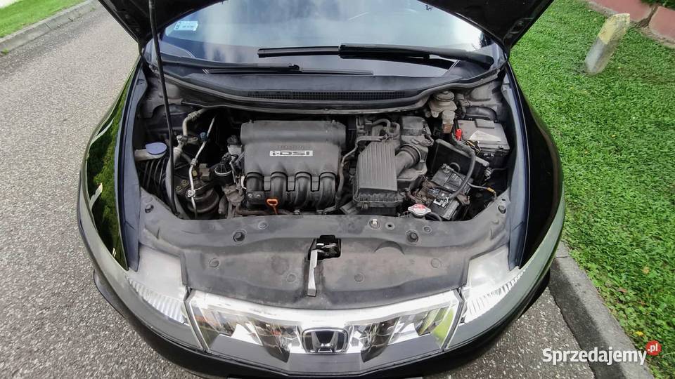 Honda Civic VIII UFO 14 Benzyna Alufelgi sprzedam