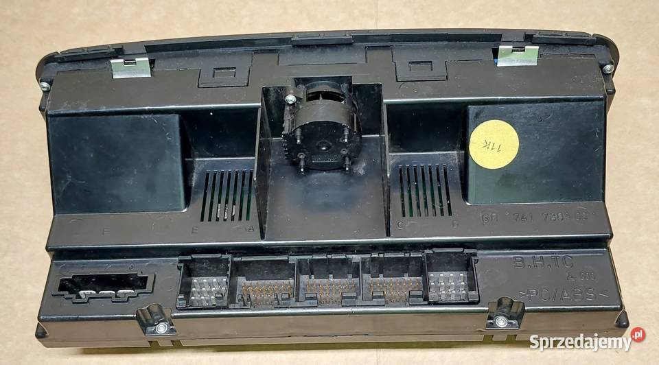 PANEL NAWIEWU KLIMATYZACJI AUDI A8 D3 4E0820043A Mielęcin