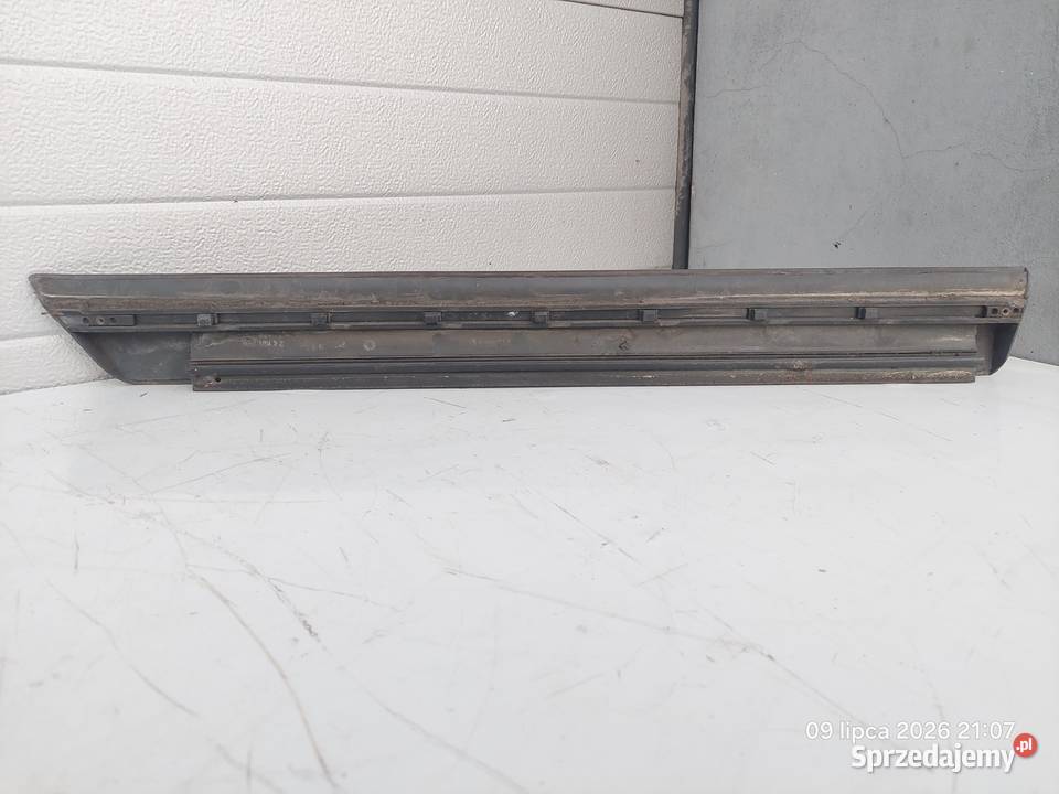 AUDI A8 D3 42 TDI 0510 LISTWA DRZWI DOLNA LEWA Włoszczowa sprzedam