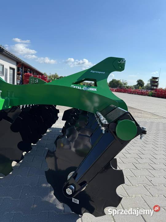 8 MetalTechnik Brona talerzowa SMART dowóz cała Maszyny uprawowe Włocławek
