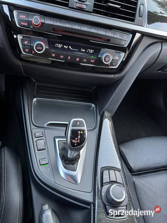 BMW F30 sedan 328 iX xDrive grzane skóry łódzkie Starowa Góra