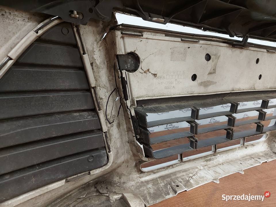 FORD FOCUS MK3 III 13r zderzak przód BM5117757A świętokrzyskie Kielce