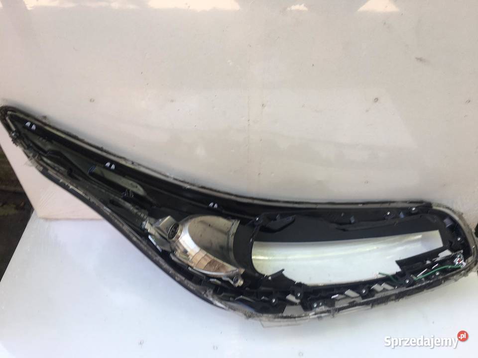 OPEL ASTRA 4 LEWY KLOSZ LAMPY PRZÓD Lampy przednie Ostroróg