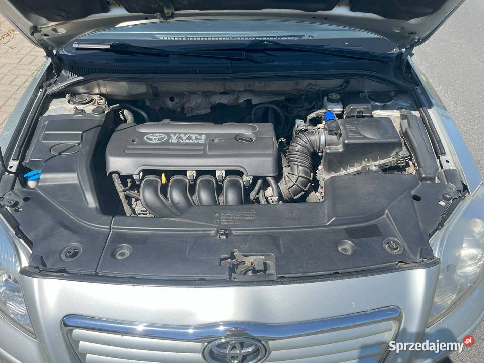 Toyota Avensis II 18 sedan LPG radio Lublin