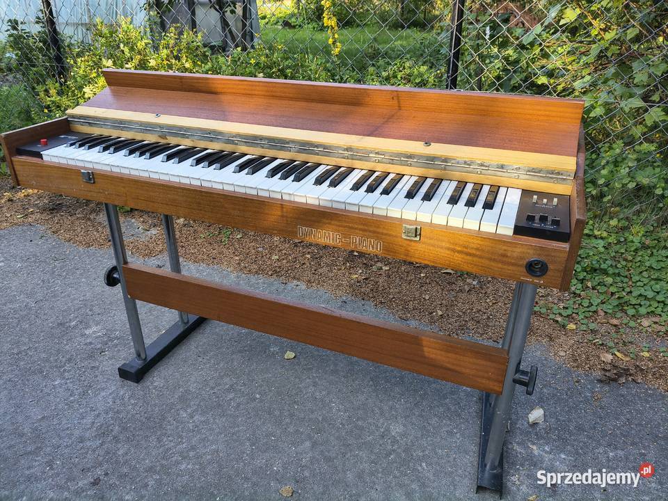 Pianino elektryczne UNITRA Bielsk Podlaski