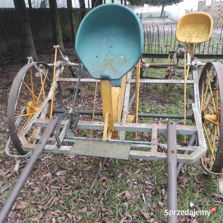 Zagrabiarka grabiarka konna Urle