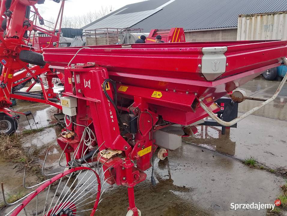 Rozsiewacz lely centerliner SX 500 Turobin